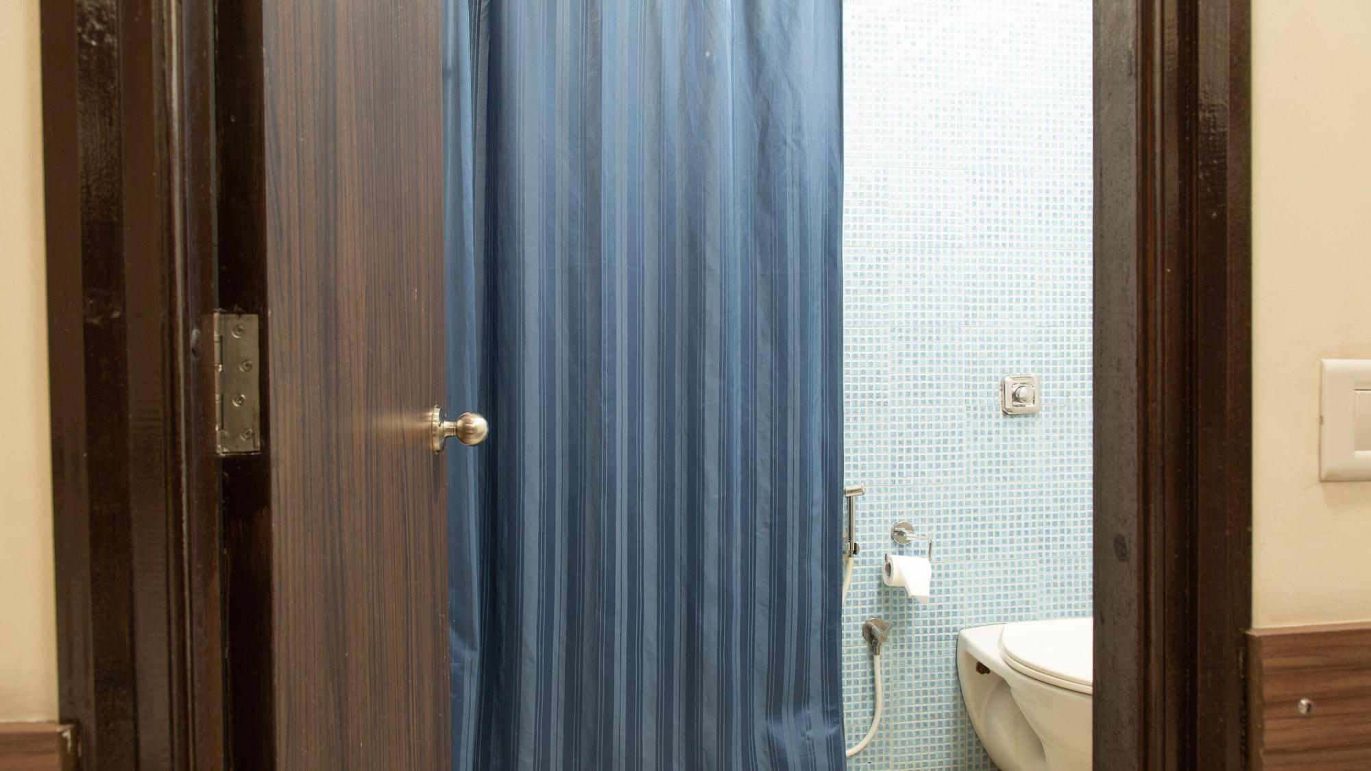 Tirupur Hotell Eksteriør bilde