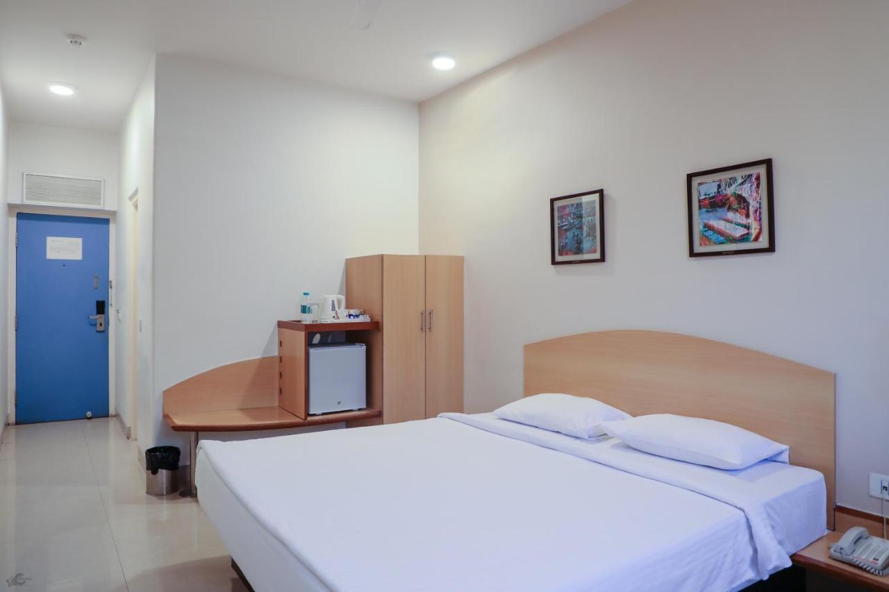 Tirupur Hotell Eksteriør bilde
