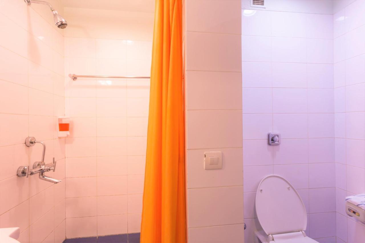 Tirupur Hotell Eksteriør bilde