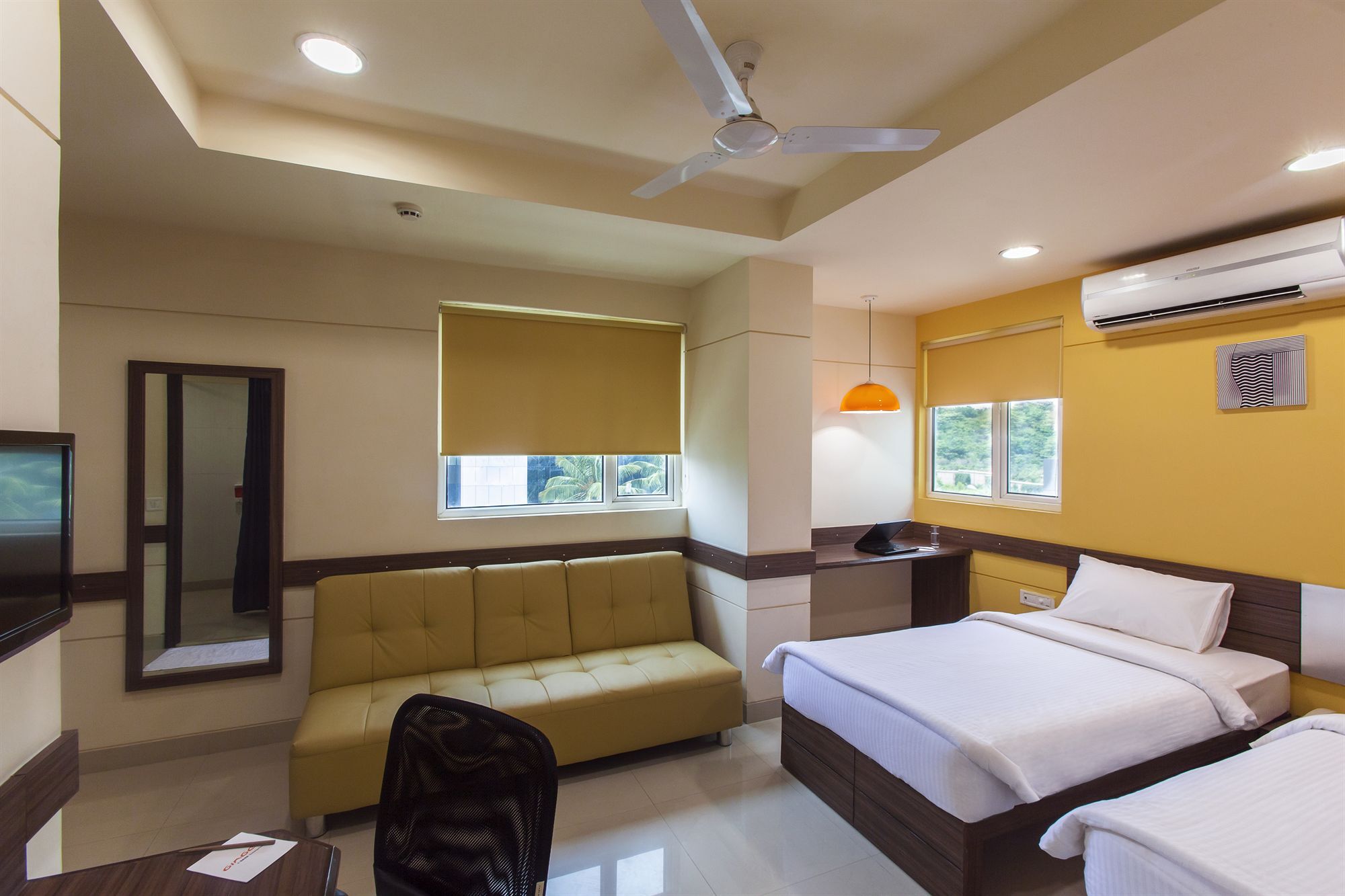 Tirupur Hotell Eksteriør bilde